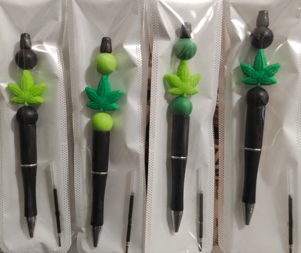 Cannabis Lover Pen Set Bundle