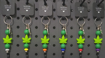 Silicone Light Green Leaf Green Beads with Accent Bead Keychain
